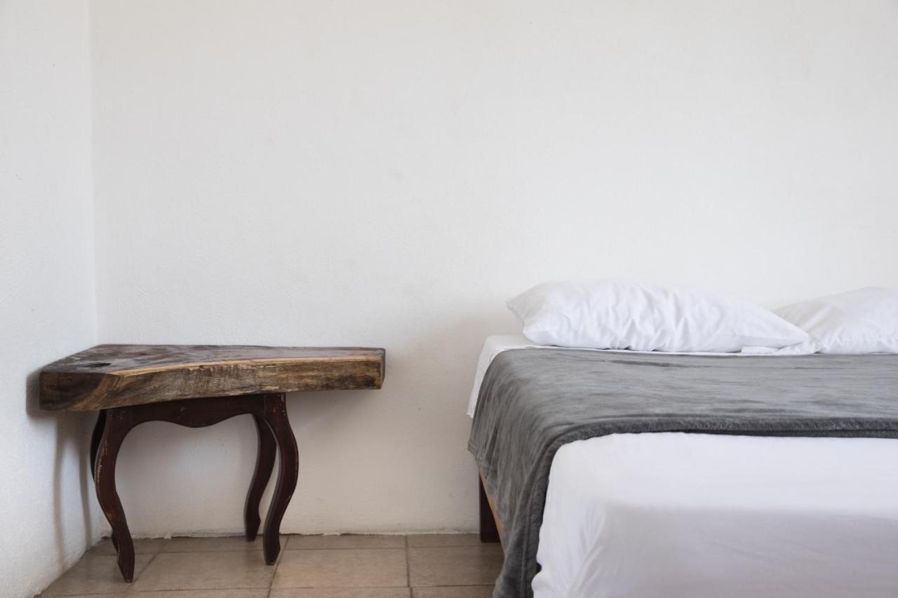 Residencia Artística Albergue Puerto Escondido (Oaxaca)