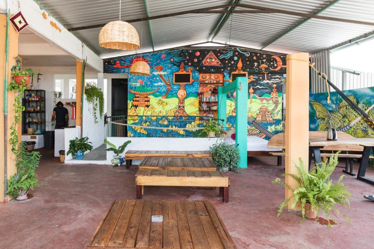 Residencia Artística Albergue Puerto Escondido (Oaxaca)
